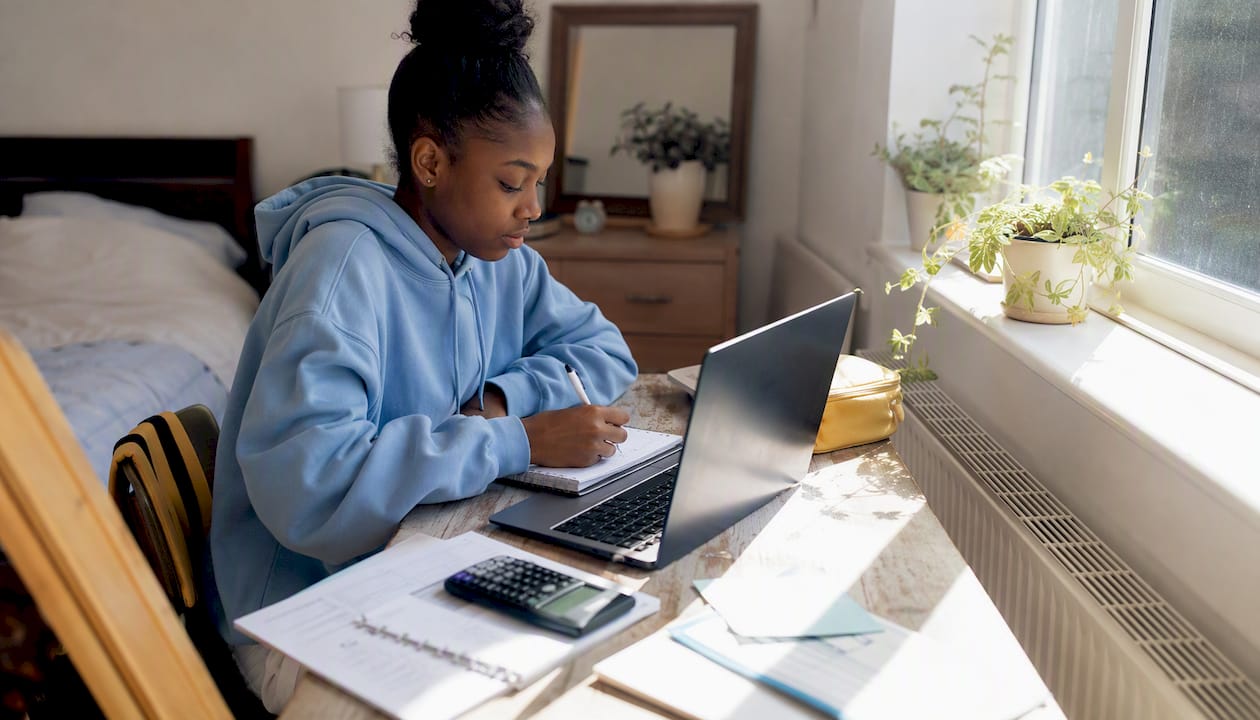 Khan Academy alternatives for UK students: GCSE & A-Level