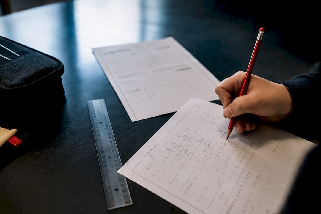 Win method marks: OCR GCSE Maths structure for UK students